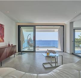 6 bedroom villa with infinity pool and sea views, Korcula Island, sleeps 12